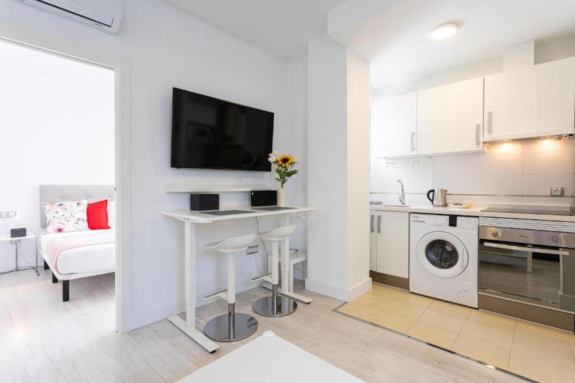 Holidays2Malaga Picasso Area Appartement Buitenkant foto
