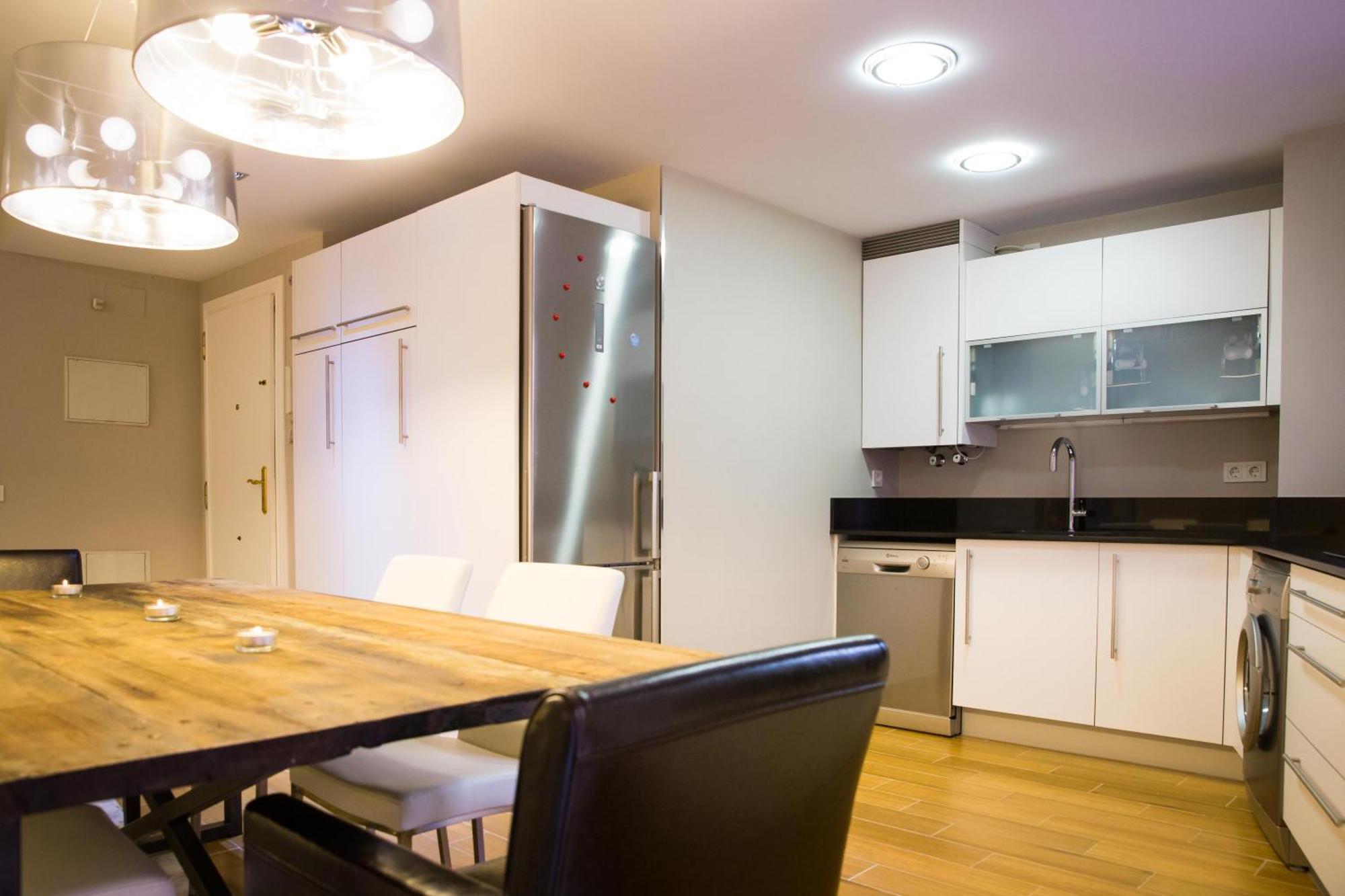 Holidays2Malaga Picasso Area Appartement Buitenkant foto