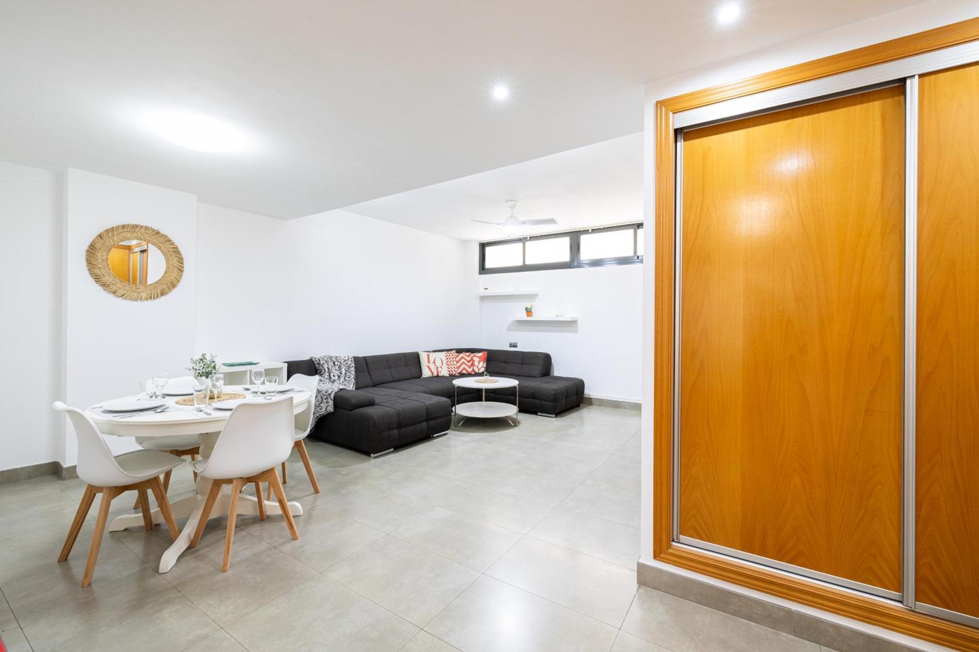 Holidays2Malaga Picasso Area Appartement Buitenkant foto